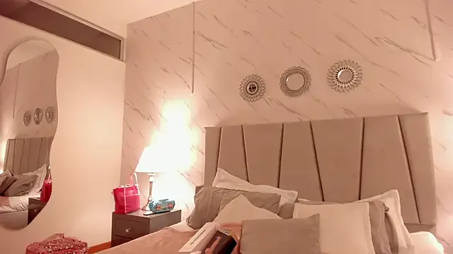 Sophie_Beaumont — sexi dancing
