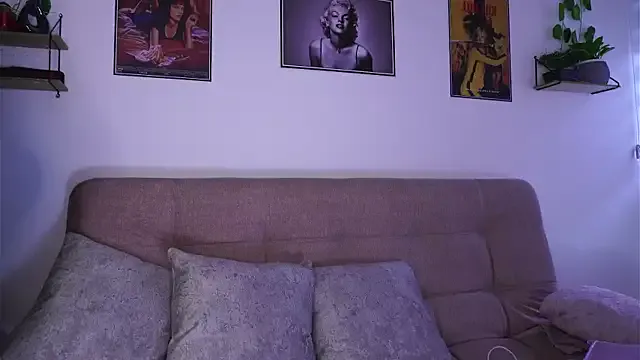 SophiieCumsx — Spank Ass x 10