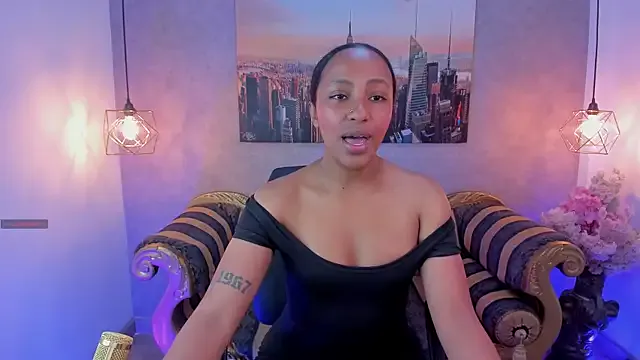 sophy__jones_ — Flash tits  + kiss 