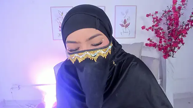 soul_arabian — show boobs