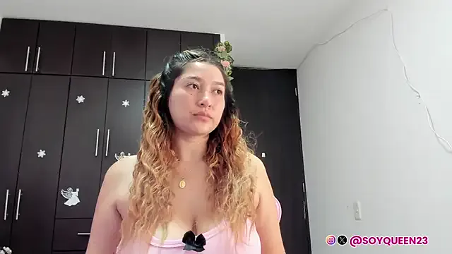Soyqueen — Freechat on StripChat