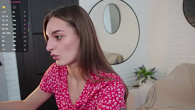 stacy_sexylips — play with tits
