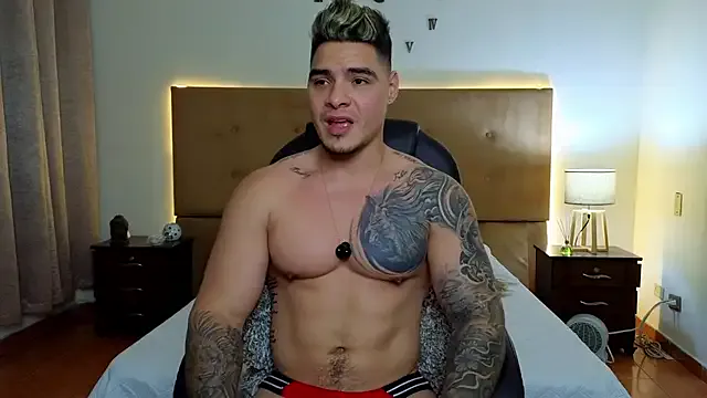 Steven_Velez — Lets enjoy togheter