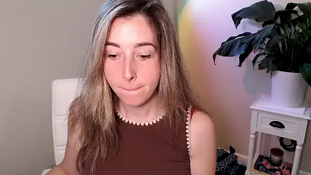 SuggestiveBehavior — Freechat on StripChat
