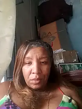 Surreyaa — Pussy cumshot with dildo