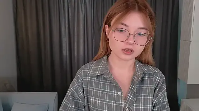 Susan_Gardner — cute dance + eye contact