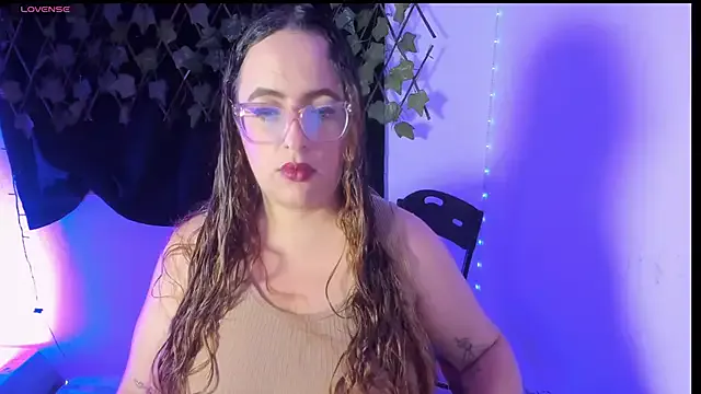 SussanMillerr_ — show my tits 