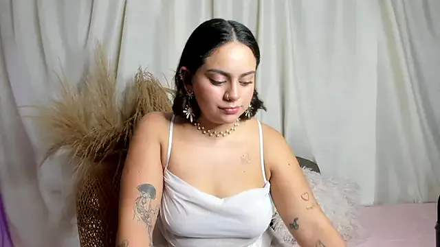 susy_angel — STRIPTEASE