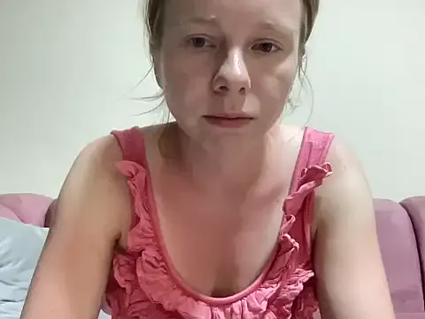 SweetLucy96 — stay naked for 10 minutes