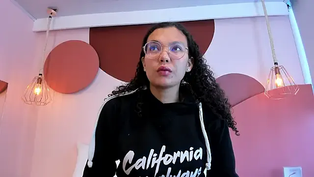 SweetStarr_ — Finger in my ass