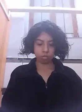 Syndel23 — mostrar en bao pblico