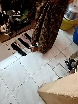 tamil-guy — Laptop