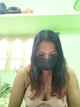 Tamil_Ishu — Private on StripChat