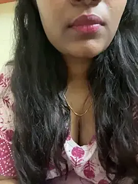 Tamilramyaa — Freechat on StripChat