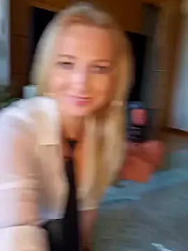 TARA-FUN — Freechat on StripChat
