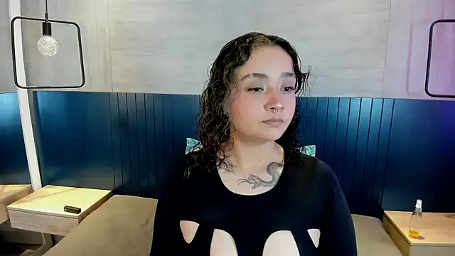 tara_black — Show tits