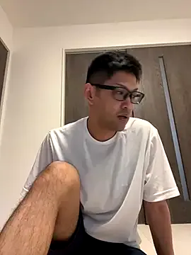 taroukun830 — Freechat on StripChat