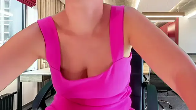 teacher-kate — Squirt on Feet + Anal video 4 LastTip