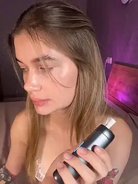TechnooBabyy — Pussy Dildo and Blowjob