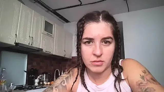 Thayrina — Private on StripChat