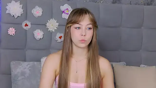 TheEmma — Freechat on StripChat