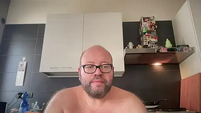theitalianbear — CUM AT GOAL OR IN PVT SHOW