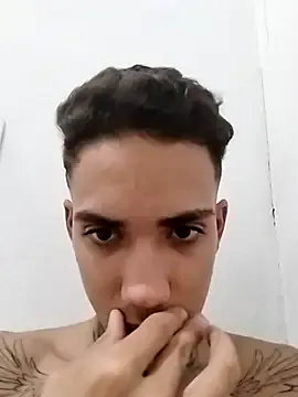 Thiagomateo14 — Mandar bater uma