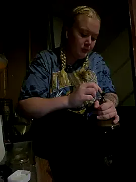 Thick_mommas69 — Let's make mommy squirt