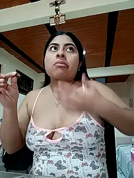 TifanieJones — show tits 