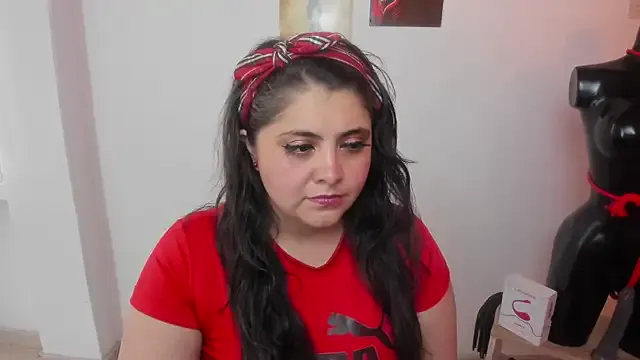 TifanyAmazinng — Topless+creamy tits
