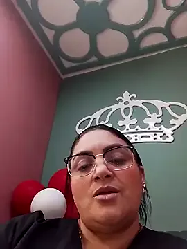 tiffany_Johnson1 — Kiss kiss Tiffany