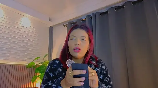 TiffanyWalk — Freechat on StripChat