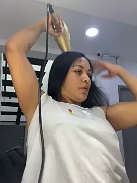 TiffanyyLam — NAKED ALL + OIL + BLOWJOB 