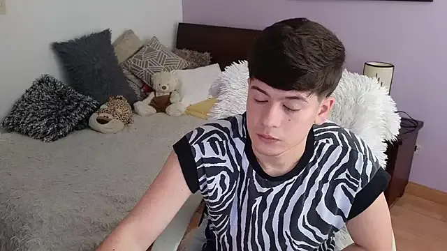 tightncuteass — Cum show