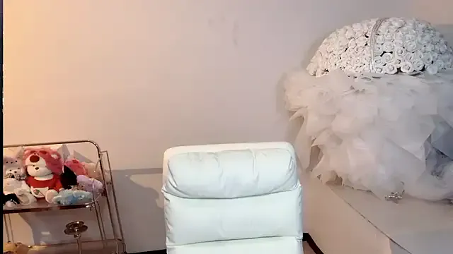 Tina-a — Freechat on StripChat