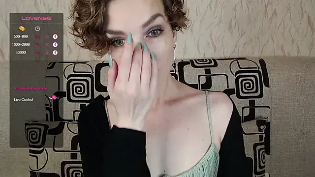 TinaWince — Freechat on StripChat