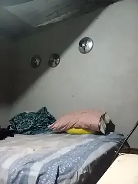 Tiococo420 — Me saco la ropa si me ayudan alias : tio