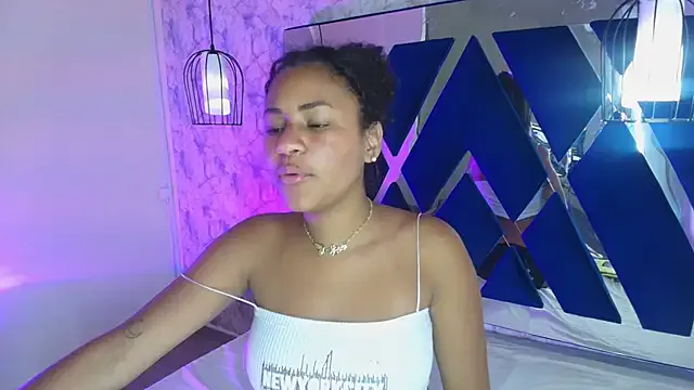 Trixi_love — Freechat on StripChat
