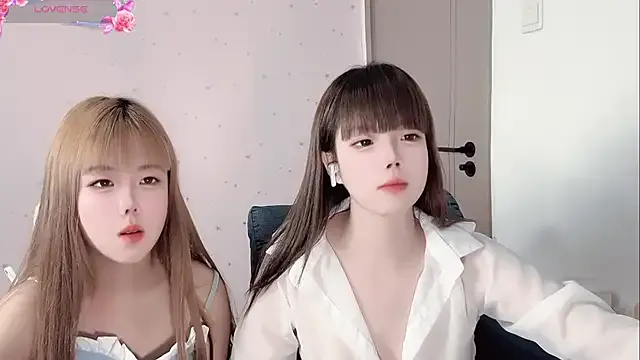 TT-XXTT — Freechat on StripChat