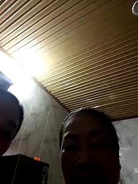 tulip-bae — show sex