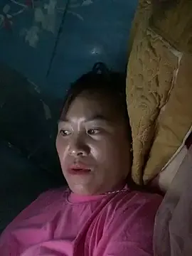 tuyetnhi-00 — Khoe ngc.hello tuyet nhi