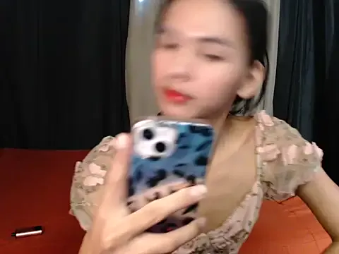 Ur_latinahotpaprika — HELP ME REACH GUYS FOR MY BIRTHDAY !!!