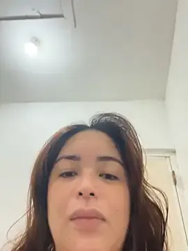Urdreamgirltsxx — GIVE ME SOME VIBRATION UNTIL I CUM!