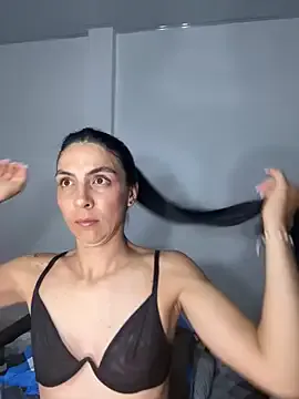 Valeria-Lopez11 — squirt show