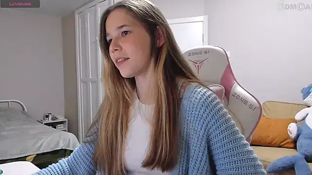 ValerieBubbles — Flash ass
