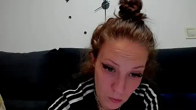 VanessaSquirtt — 