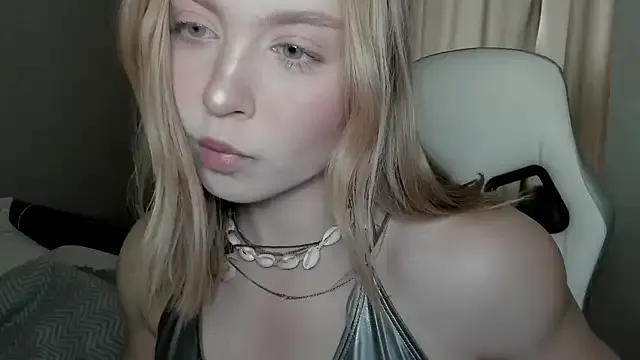 VanillaLivitski — Freechat on StripChat