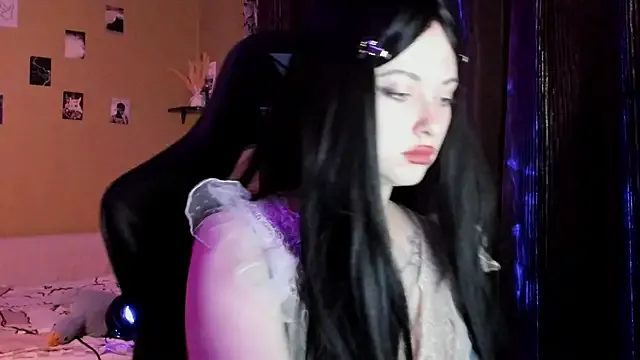 velunnight — spank on the ass 3 times