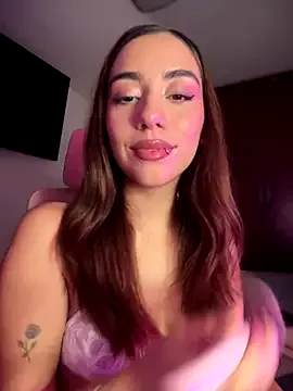 veronicaapink — GET NAKED VERO