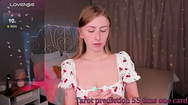 VesperaCeleste — air kiss and wink